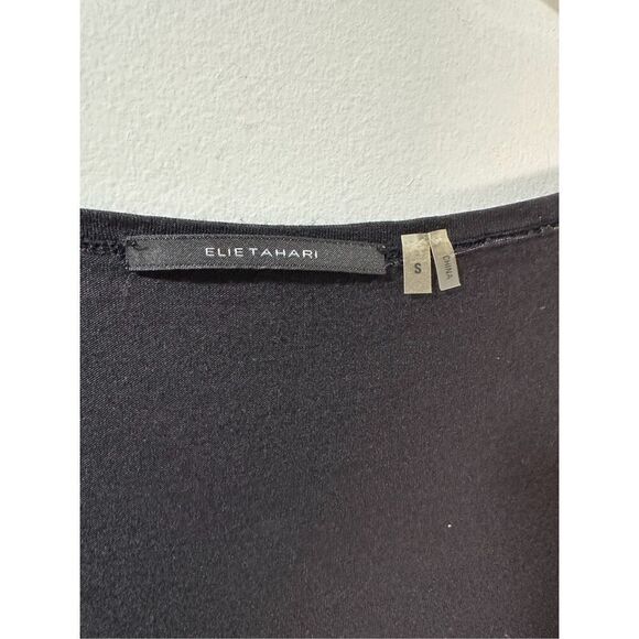 Ellie Tahari women’s scoop neck black short sleeve top size Small #43-1621 - Picture 2 of 3